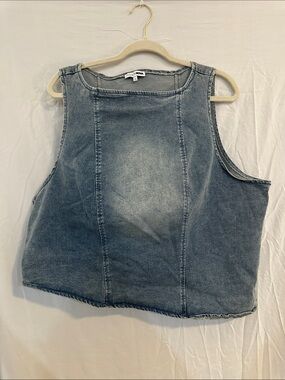 Fashion Nova Washed Denim Crop Tank - Blue